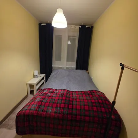 Pod Gora Chelmska 아파트 *